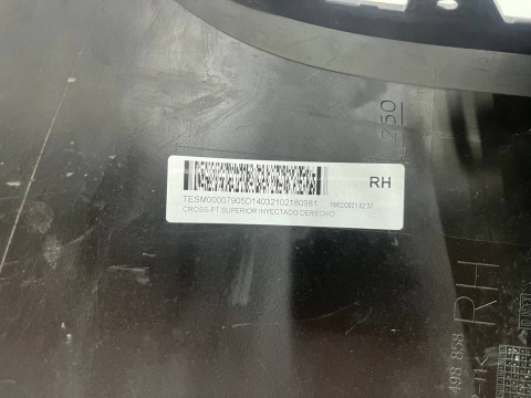 Zderzak tylny Opel Crossland X 17-24r. narożnik nakładka prawa zderzaka 39097388