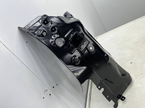 Ćwiartka Porsche Cayenne III 9y3 COUPE 19r.- prawy tylny błotnik dolne poszycie prawy tył NOWY 9y3809492c 9y3809650b