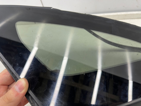 Szyba boczna Mazda CX-3 CX3 14-21r. trójkąt karoseryjna prawa tylna prawy tył oryginalna CIEMNA 