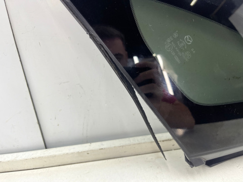 Szyba boczna Mazda CX-3 CX3 14-21r. trójkąt karoseryjna prawa tylna prawy tył oryginalna CIEMNA 