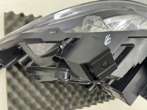 Lampa reflektor Citroen Jumpy III SpaceTourer Scudo III Vivaro C 16r.- Prawa przednia H7 H15 prawy przód 9808567680