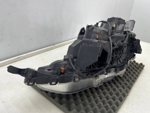 Lampa reflektor Mitsubishi ASX I Outlander Sport 10-19r. PRAWA przednia SOCZEWKA H11 HB3 Europa oryginal PRAWY przód