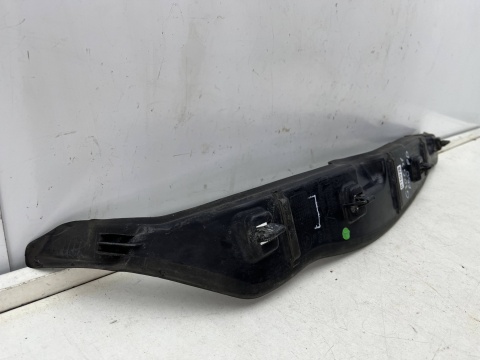 Osłona błotnika BMW 5 G31 G31 M5 F90 17-24r. prawe wewnętrzne wygłuszenie błotnika prawy przód 7352222