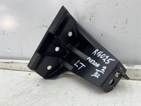 Ślizg Mazda 2 III DJ DL 2014r.- lewe tylne mocowanie zderzaka wspornik uchwyt lewy tył dhm1-50271