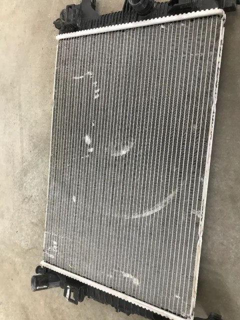 Chłodnica wody Ford C-max MK2 Focus MK3 Kuga MK2 Connect MK2 1.5 1.6 tdci 1.0 EcoBoost ORYGINALNA SZCZELNA BV61-8005-BD