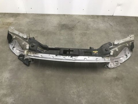 Pas przedni Volvo V50 S40 II 04-12r. wzmocnienie ramka okular reflektora oryginalne