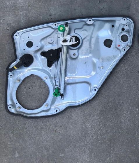 Podnośnik szyb Fiat Stilo 5Drzwi HB KOMBI 01-07r. lewy tylny silniczek lewy tył