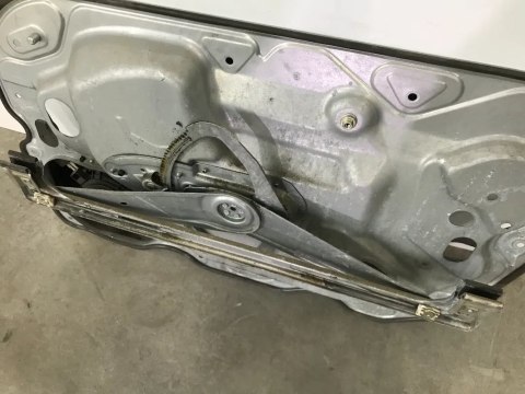 Podnośnik szyb Ford C-Max I MK1 03-10r. lewy przedni mechanizm podnoszenia szyby kierowcy lewy przód 7m51r203a29ba