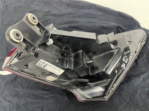 Lampa Audi A6 C8 4k SEDAN 2018r.- lewa tylna ORYGINALNA 4k5945069