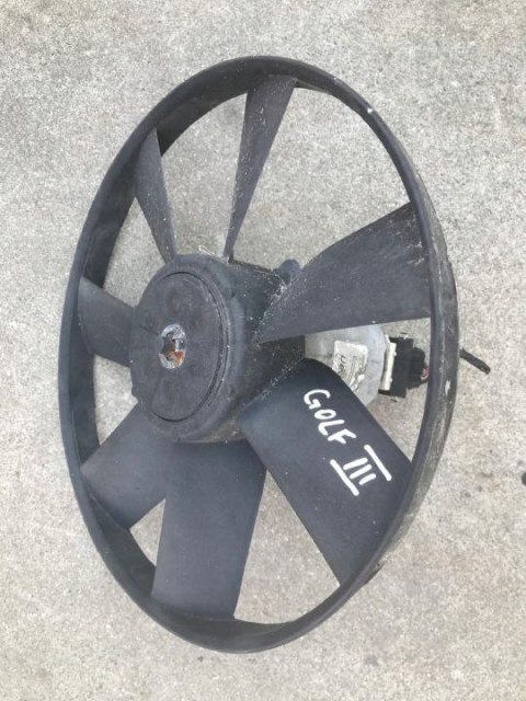 Wentylator chłodnicy VW Golf III 91-03r. wiatrak