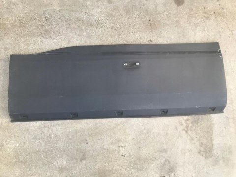 Listwa Iveco Daily 4 IV dolna boczna lewa nakładka karoserii dolna środkowa 2014r.-> 5801811475 5801811454