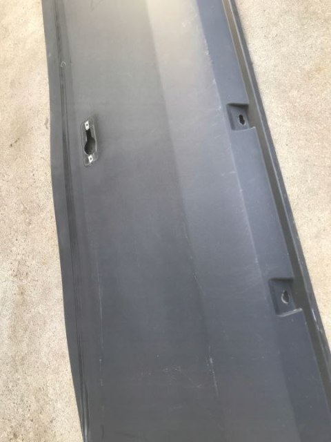 Listwa Iveco Daily 4 IV dolna boczna lewa nakładka karoserii dolna środkowa 2014r.-> 5801811475 5801811454