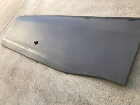 Listwa Iveco Daily 4 IV dolna boczna lewa nakładka karoserii dolna środkowa 2014r.-> 5801811475 5801811454