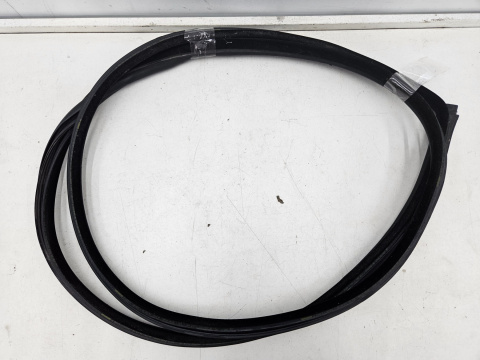 Uszczelka BMW E92 Coupe 04-12r. wewnętrzna guma prawych przednich drzwi pasażera prawy przód NIEUSZKODZONA 7119092