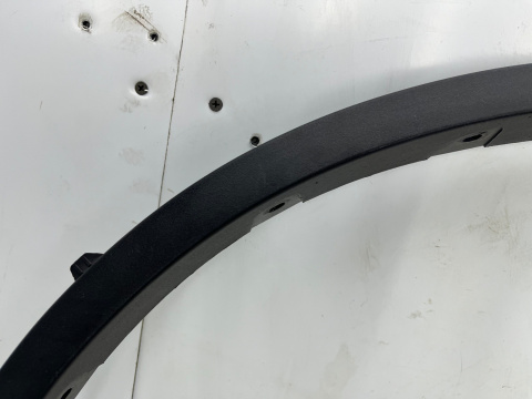 Listwa BMW X5 E70 X6 E72 06-13r. lewy przedni rant nadkola błotnika WĄZKI nakładka lewy przód 7176235