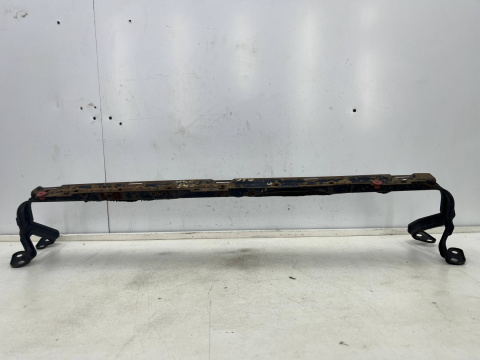 Belka silnika Volvo V40 I S40 I 95-04r. mocowanie wspornik pod chłodnice zderzak