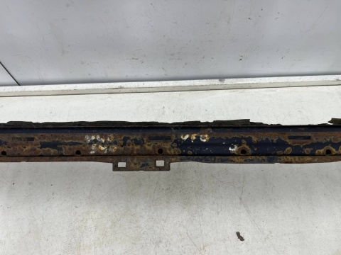 Belka silnika Volvo V40 I S40 I 95-04r. mocowanie wspornik pod chłodnice zderzak