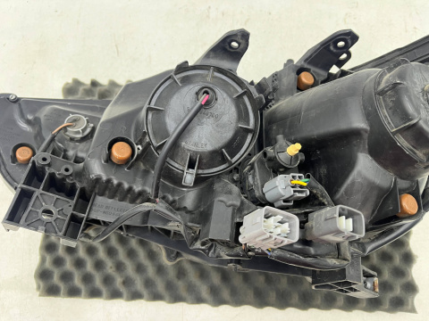 Lampa reflektor Mitsubishi ASX I Outlander Sport 10-19r. prawa przednia SOCZEWKA Europa oryginalna prawy przód 