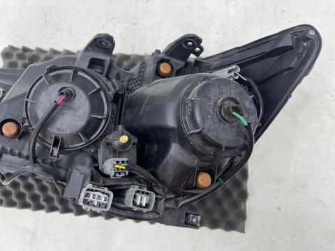 Lampa reflektor Mitsubishi ASX I Outlander Sport 10-19r. prawa przednia SOCZEWKA Europa oryginalna prawy przód 