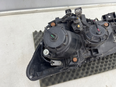 Lampa reflektor Mitsubishi ASX I Outlander Sport 10-19r. prawa przednia SOCZEWKA H11 HB3 Europa oryginalna prawy przód 