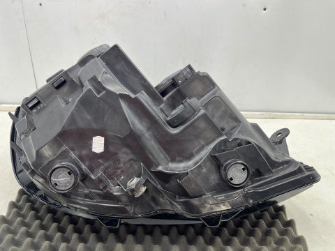 Lampa reflektor VW Transporter T6 Multivan Caravelle 15-19r. przedLIFT LEWA przednia zwykła H4 lewy przód 7e1941015l