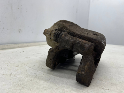 Zacisk hamulcowy Renault scenic I 96-03 prawy przedni