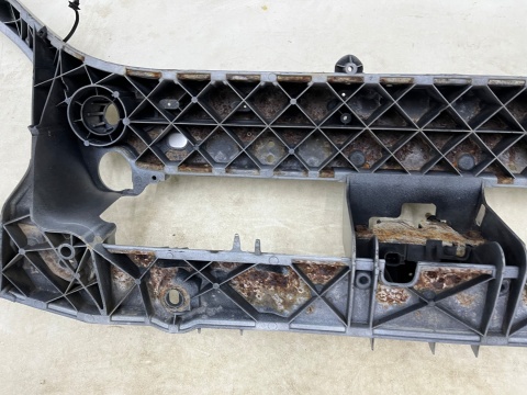 Pas przedni Ford Focus I 00-06r. wzmocnienie górne ramka okular oryginalne xs418b041cd