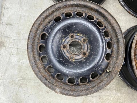 Felgi stalowe Opel Vectra C Signum Astra H Zafira Meriva Saab 16 cali 6,5jx16 ET41 5x110 KOMPLET 2160113