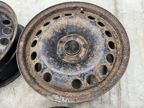 Felgi stalowe Opel Vectra C Signum Astra H Zafira Meriva Saab 16 cali 6,5jx16 ET41 5x110 KOMPLET 2160113