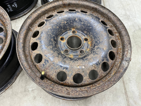 Felgi stalowe Opel Vectra C Signum Astra H Zafira Meriva Saab 16 cali 6,5jx16 ET41 5x110 KOMPLET 2160113