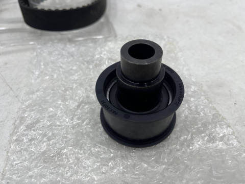 Rozrząd Opel Astra F Astra G Kadett E Vectra A 1.7d X17DTL NOWY pasek rolki Gates GATK015368XS