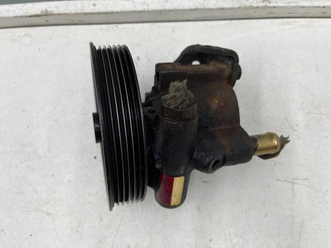 Pompa wspomagania Renault Scenic Laguna Megane Clio Kangoo Thalia 96-09r. 8200113599 8200112299
