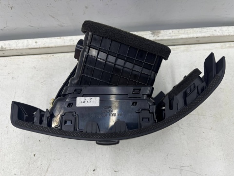 Kratka nawiewu Hyundai i30 I FD 07-12r. prawa nadmuchu deski wnętrza 97490-2R000