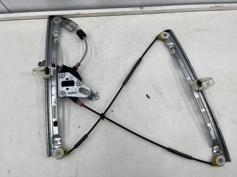 Podnośnik szyb Peugeot 206 5Drzwi 98-09r. prawy przedni mechanizm podnoszenia szyb elektryczny silniczek prawy przód