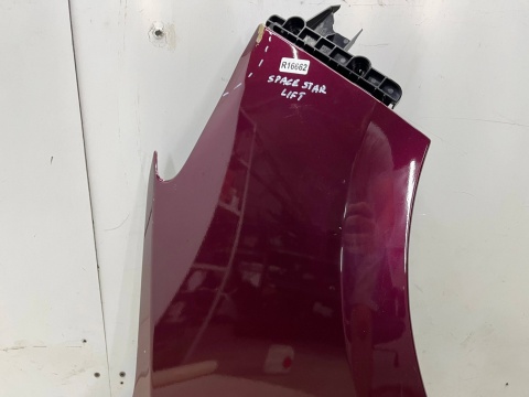 Błotnik Mitsubishi Space Star 19r.- Lift prawy przedni prawy przód