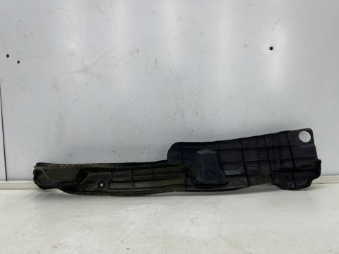 Osłona błotnika Toyota Corolla Verso II 04-09r. prawe wewnętrzne wygłuszenie błotnika prawy przód 53866-0f010
