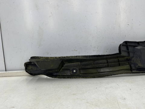 Osłona błotnika Toyota Corolla Verso II 04-09r. prawe wewnętrzne wygłuszenie błotnika prawy przód 53866-0f010