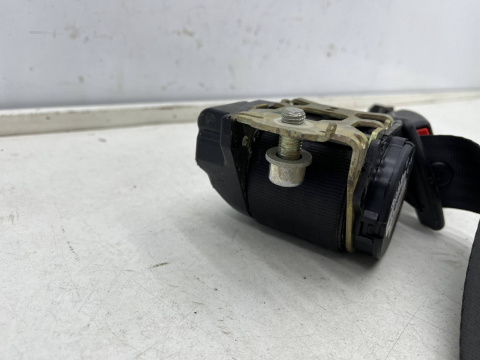 Pas bezpieczeństwa Fiat Panda 2 II 03-12r. prawy tylny napinacz prawy tył 33031764A