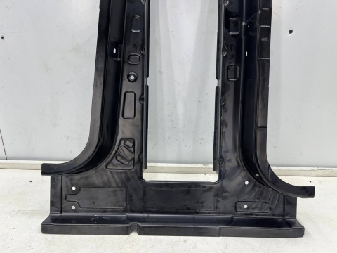 Ćwiartka Mercedes Sprinter III w910 w907 19r.- lewy słupek wewnętrzny poszycie wzmocnienie słupka a9106102100