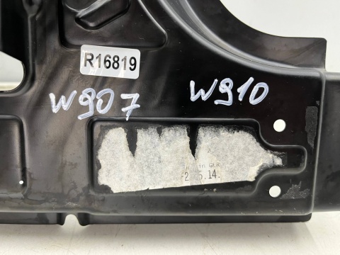 Ćwiartka Mercedes Sprinter III w910 w907 19r.- lewy słupek wewnętrzny poszycie wzmocnienie słupka a9106102100