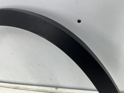 Listwa BMW iX3 G08 20r.- prawy tylny rant nadkola błotnika tylnego nakładka prawy tył 8064818