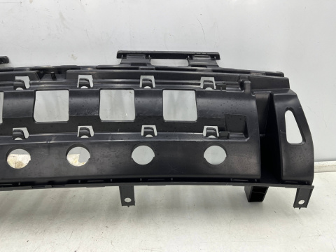 Ślizg Mercedes w223 v223 S-klasa 20r.- tylne dolne środkowe mocowanie wspornik uchwyt zderzaka NOWY a2238854102