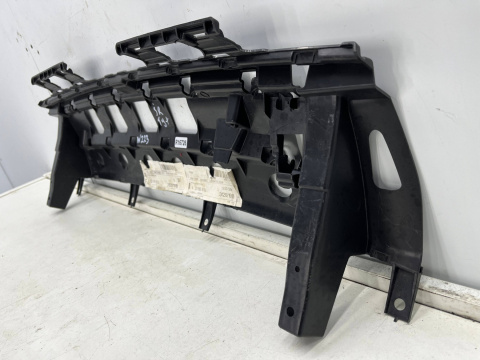 Ślizg Mercedes w223 v223 S-klasa 20r.- tylne dolne środkowe mocowanie wspornik uchwyt zderzaka NOWY a2238854102