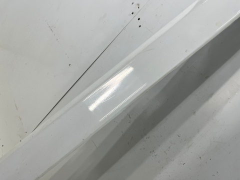 Nakładka progu Hyundai I30 I FD 5Drzwi HB 07-12r. PRAWA listwa progowa zewnętrzna kolor 7F próg 87754-2r600