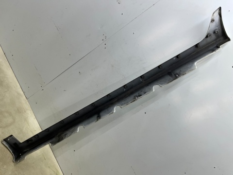 Nakładka progu Hyundai I30 I FD 5Drzwi HB 07-12r. PRAWA listwa progowa zewnętrzna kolor 7F próg 87754-2r600