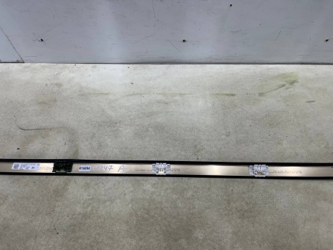 Listwa Mercedes w247 b-klasa 18r.- PRAWA listwa dachowa nakładka a2476902200