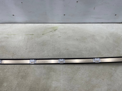 Listwa Mercedes w247 b-klasa 18r.- PRAWA listwa dachowa nakładka a2476902200