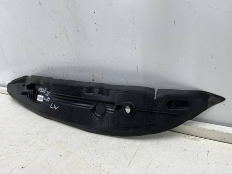 Osłona błotnika Peugeot 508 II LIFT 23r.- LEWE wewnętrzne wygłuszenie błotnika lewy przód 9813504180