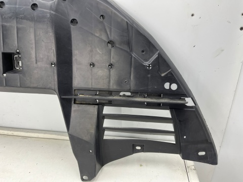 Osłona pod zderzak Peugeot 308 II T9 + SW 13-21r. przednia osłona płyta dolna silnika podwozia 9677363680