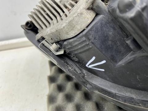 Lampa reflektor BMW E92 E93 LCI lift 08-12r. LEWA przednia BI-xenon bi ksenon lewy przód EUROPA